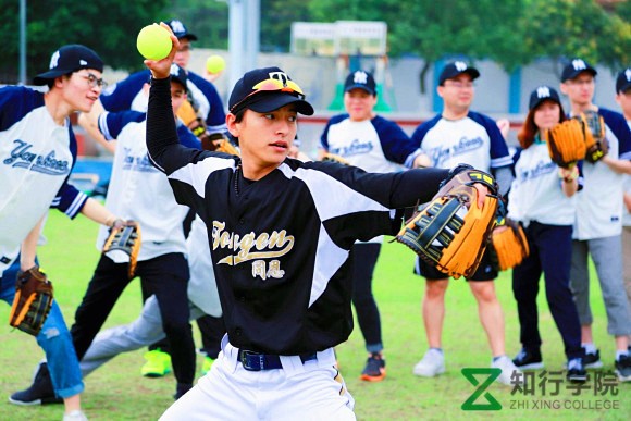 棒球 (2).jpg 棒球 (2).jpg