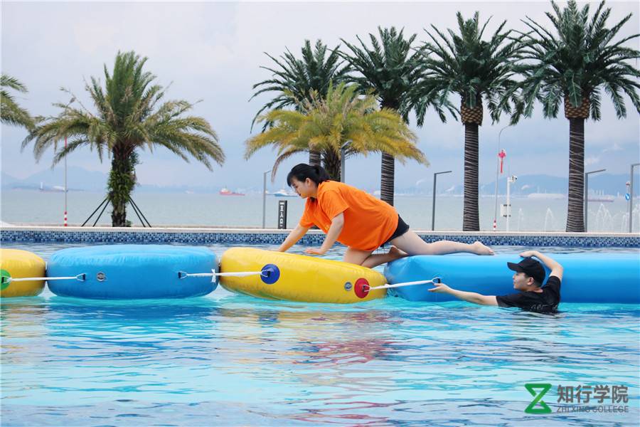 水上趣味團(tuán)建 水上運(yùn)動(dòng)會(huì) 水上嘉年華團(tuán)建.jpg