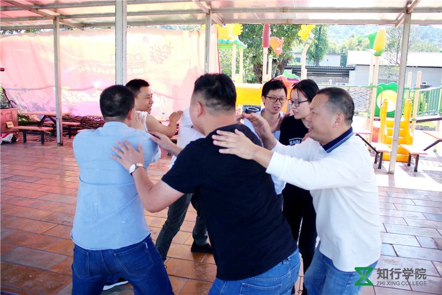 戶外團(tuán)建 戶外拓展培訓(xùn) 拓展訓(xùn)練 拓展團(tuán)建培訓(xùn) (14).jpg 戶外團(tuán)建 戶外拓展培訓(xùn) 拓展訓(xùn)練 拓展團(tuán)建培訓(xùn) (14).jpg