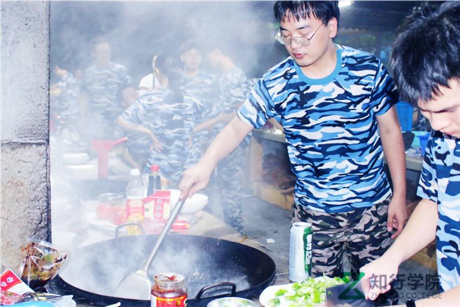 野炊 (2).jpg 野炊 (2).jpg