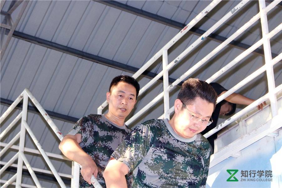 深圳拓展培訓(xùn)、深圳團(tuán)建公司、深圳拓展訓(xùn)練、深圳戶外拓展、深圳趣味團(tuán)建 (22).jpg