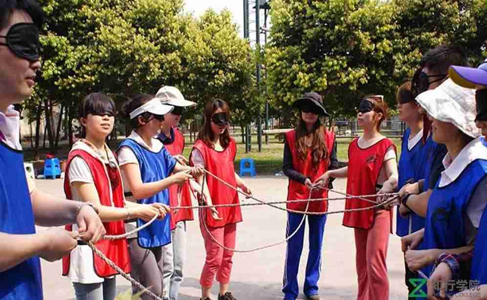 盲人方陣.jpg 盲人方陣.jpg