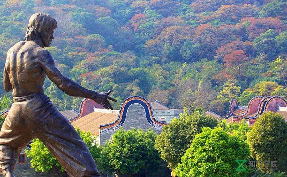 李小龍拓展訓(xùn)練基地.jpg 李小龍拓展訓(xùn)練基地.jpg