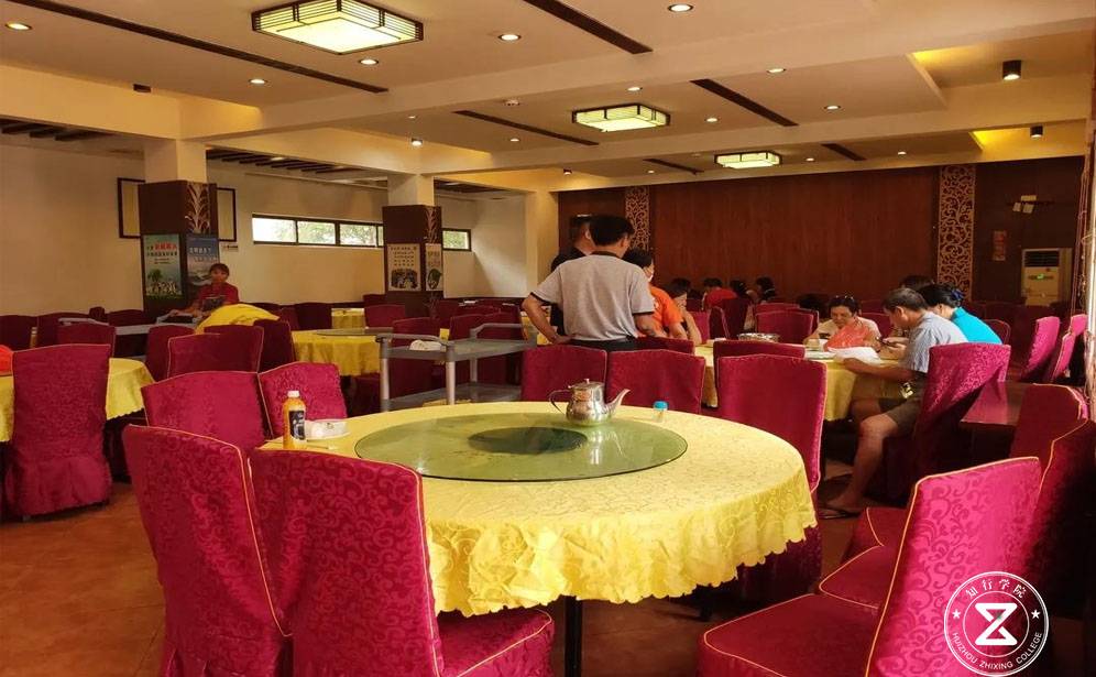 肇慶團(tuán)建、肇慶拓展、肇慶戶外拓展訓(xùn)練、肇慶團(tuán)建基地、肇慶硯洲島團(tuán)建基地、肇慶專業(yè)團(tuán)建公司、肇慶拓展訓(xùn)練公司 (23).jpg