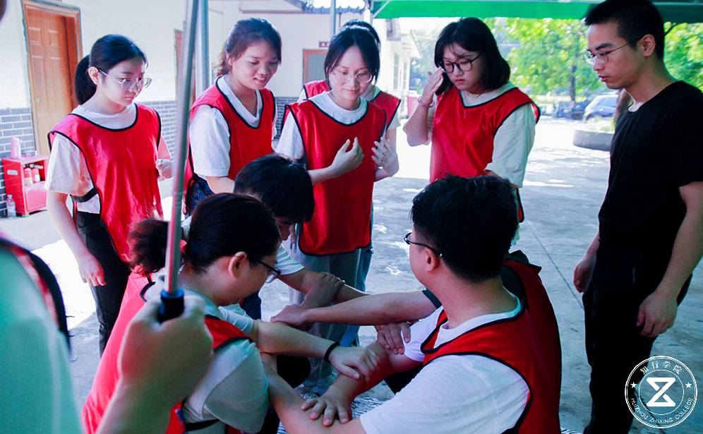 惠州市聯(lián)動(dòng)分公司拓展，惠州市知行拓展團(tuán)建活動(dòng),紅谷拓展團(tuán)建 ，.jpg