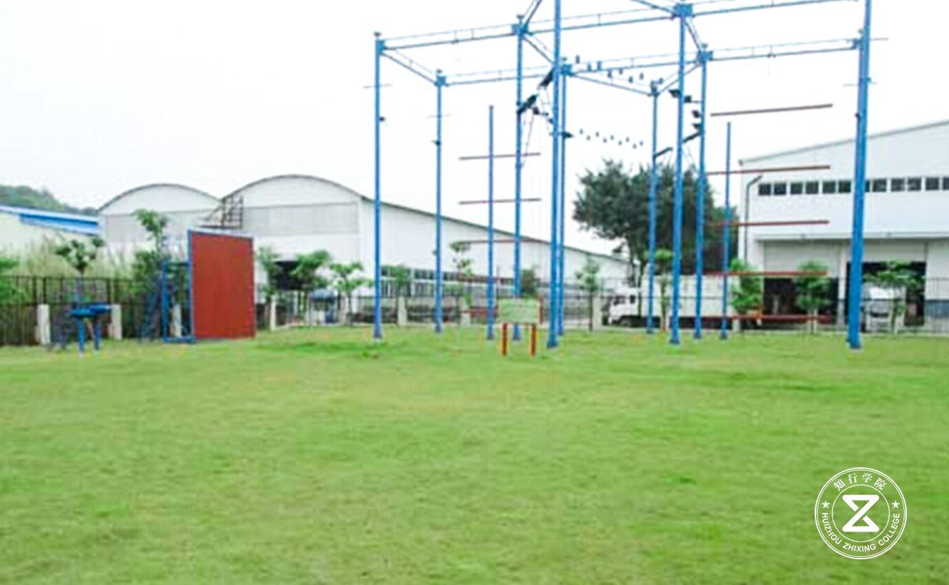 東莞黃江伯爵山莊訓(xùn)練基地6.jpg 東莞黃江伯爵山莊訓(xùn)練基地6.jpg