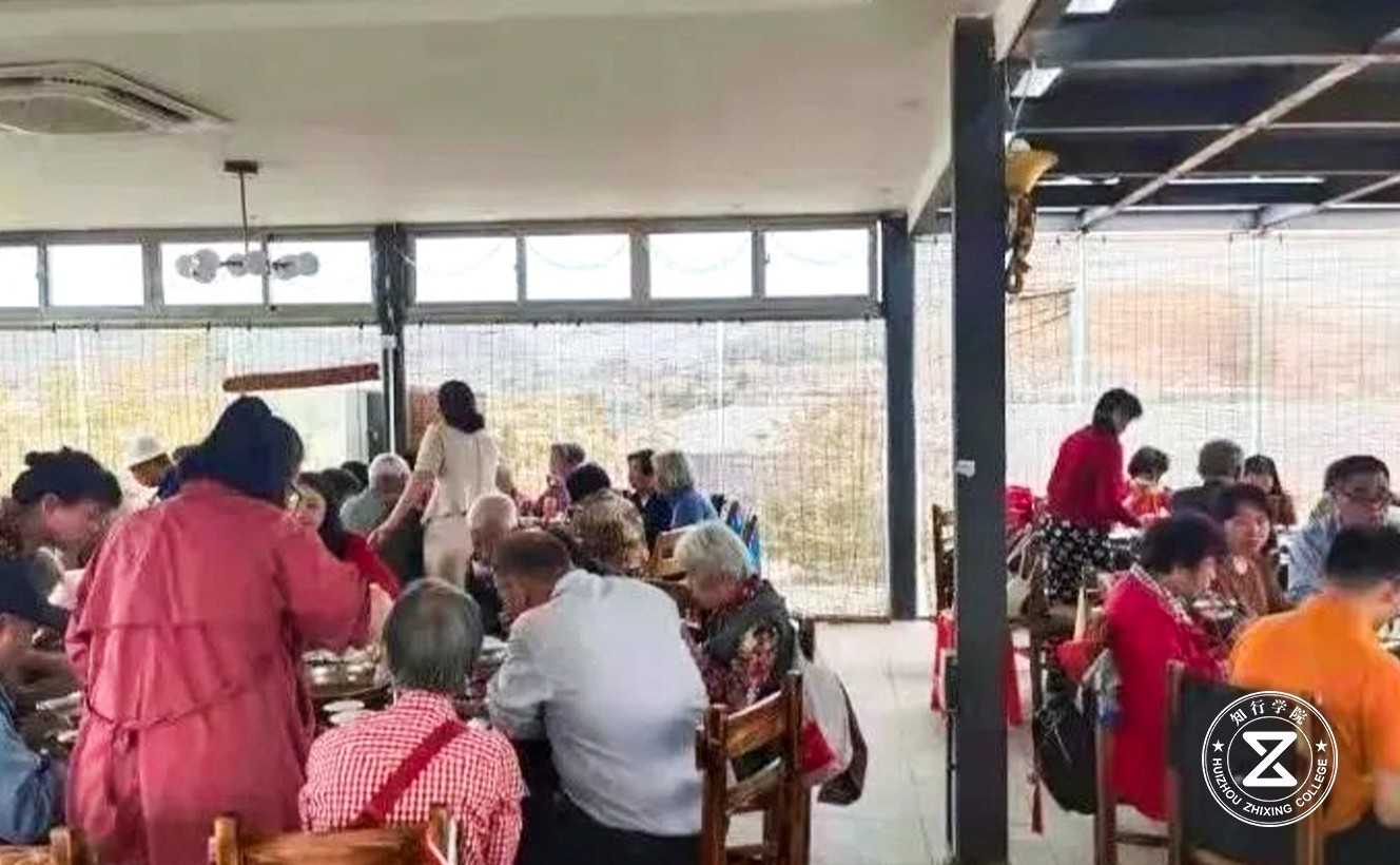 佛山眾福達農(nóng)業(yè)生態(tài)園拓展訓練基地5.jpg 佛山眾福達農(nóng)業(yè)生態(tài)園拓展訓練基地5.jpg