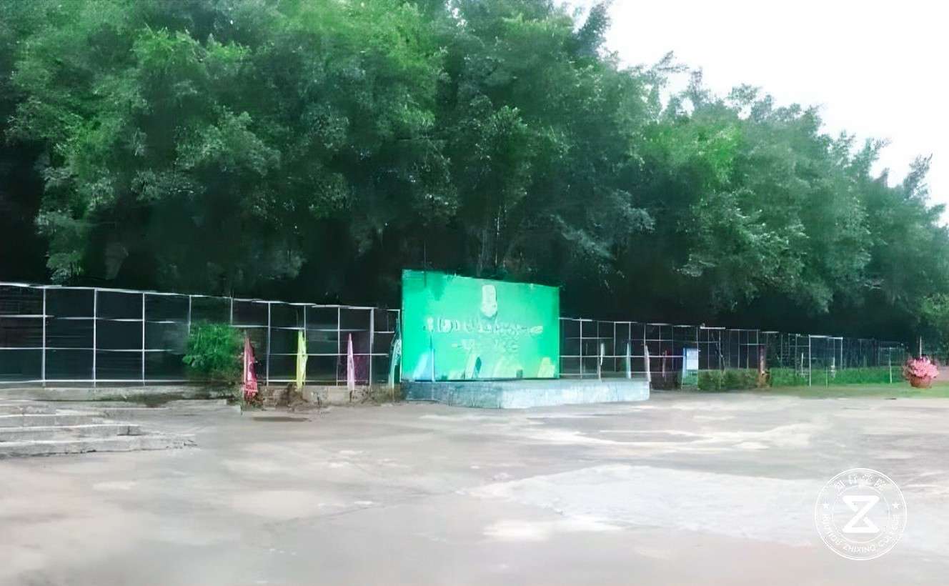 佛山高明塘伙拓展訓(xùn)練基地5.jpg 佛山高明塘伙拓展訓(xùn)練基地5.jpg