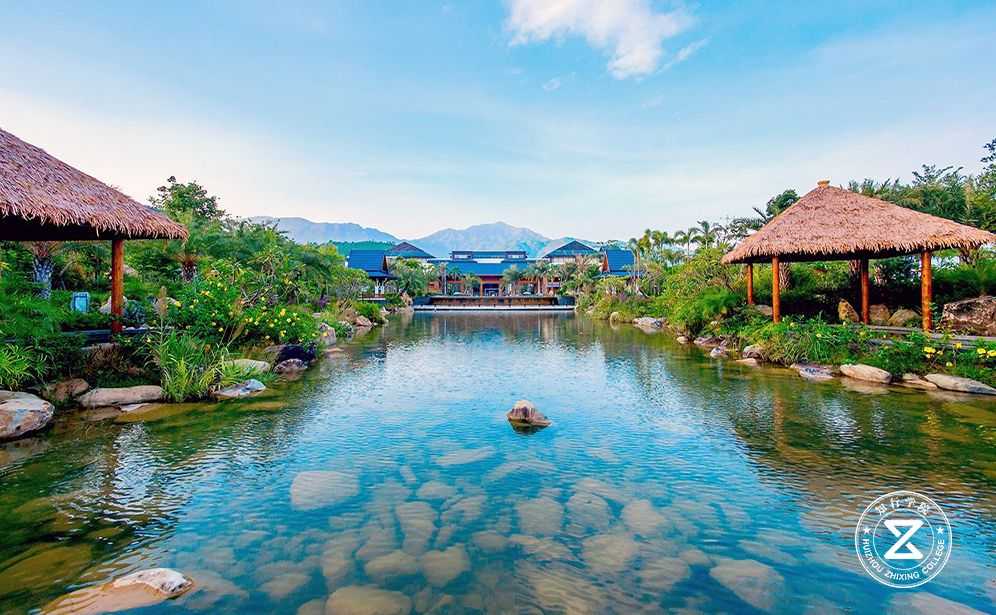 深汕合作區(qū)水底山溫泉莊園度假村