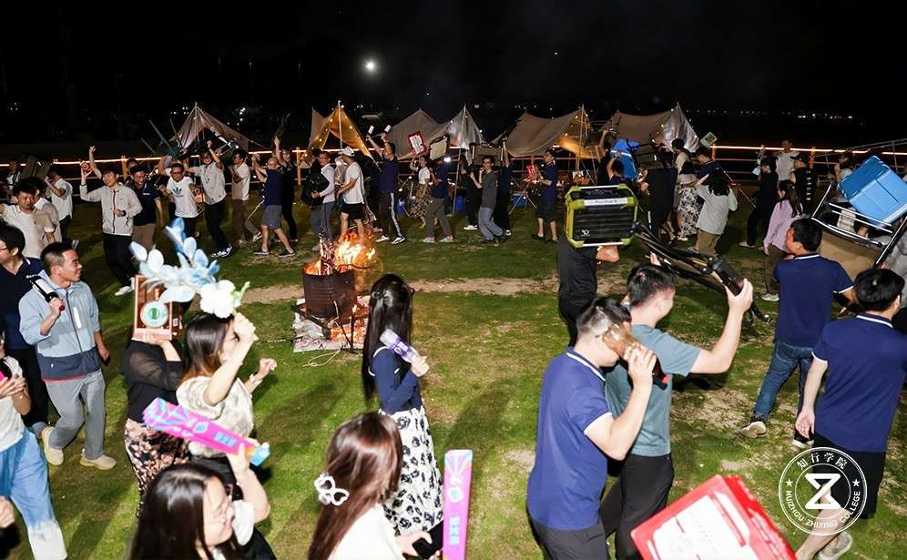 篝火晚會(huì).jpg